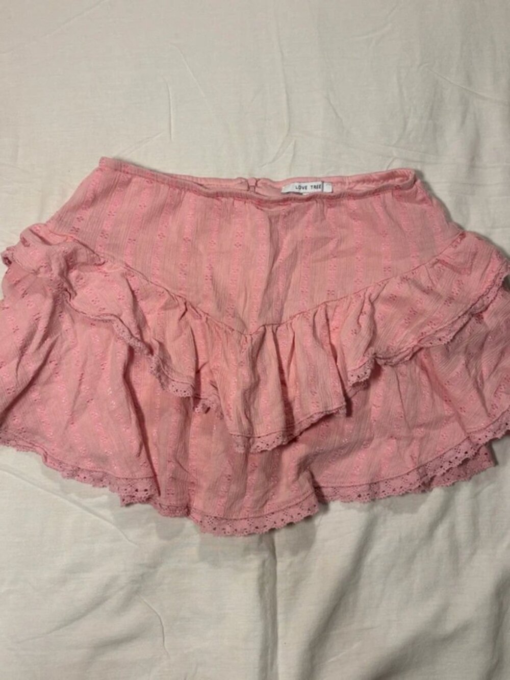 Love tree pink flowy skirt